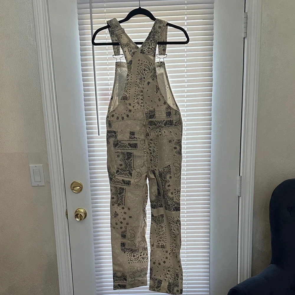 EUC Free People boyfriend printed bandana paisley overalls sz XS - Picture 7 of 10